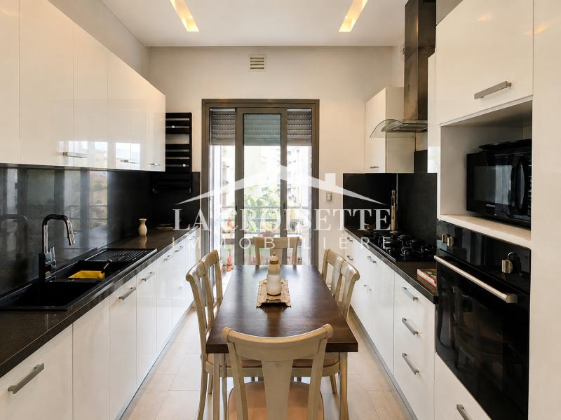 Penthouse meublé S+3 avec terrasse à Gammarth